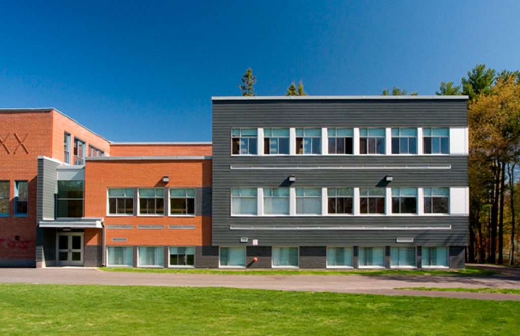 Westwood Senior High School, Husdon - Groupe Geyser